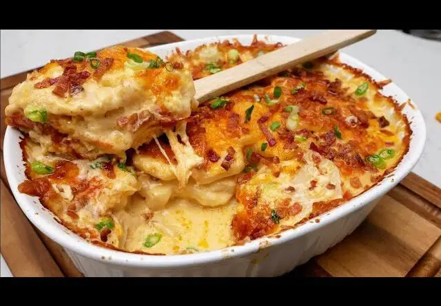 How to Make Loaded Scalloped Potato Casserole | EASY Scalloped Potato Casserole Recipe