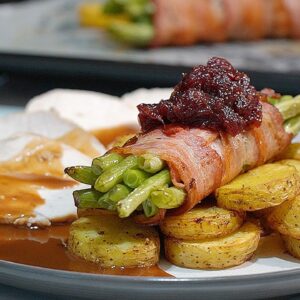 Irresistible Bacon Wrapped Green Bean and Potato Stacks HAPPY THANKSGIVING