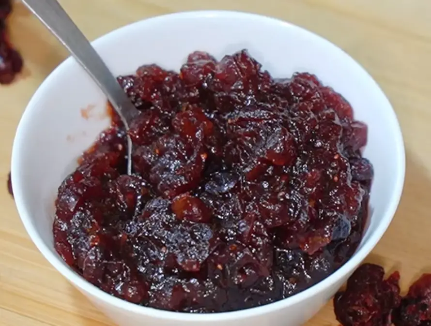 How to Make the Best Cranberry Sauce with Dried Cranberries – Step-by-Step Guide