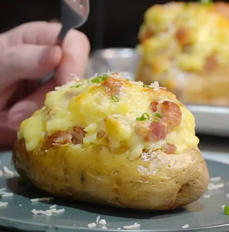 Loaded Baked Potato Perfection: A Step-by-Step Guide