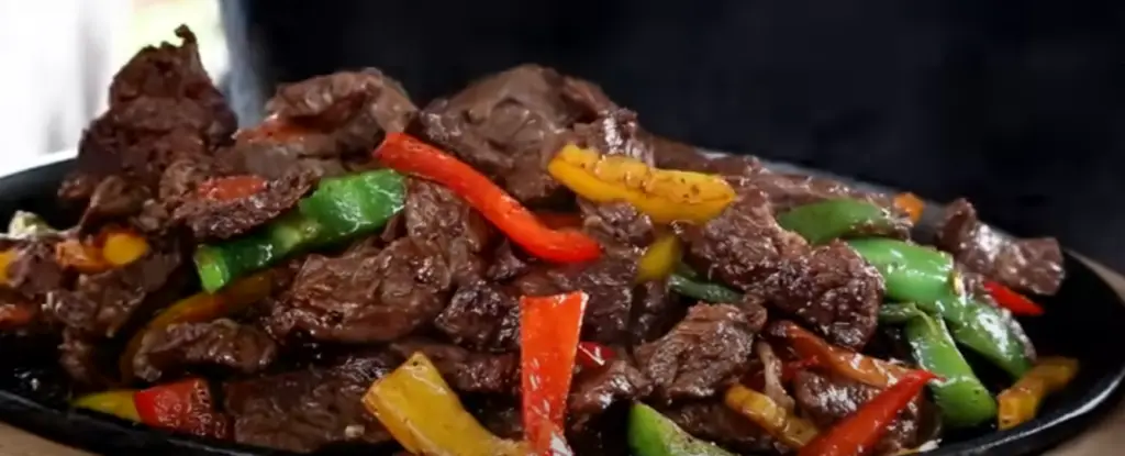 Mastering Sizzling Steak Fajitas at Home